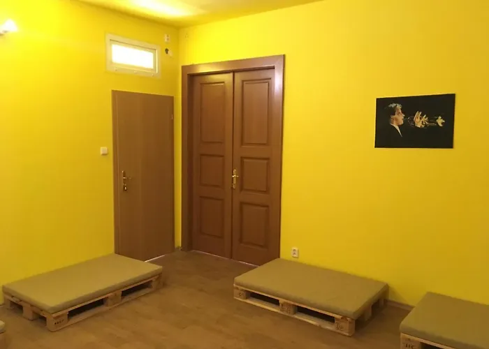 Cb Rooms/bed&soup * Ческе-Будеёвице